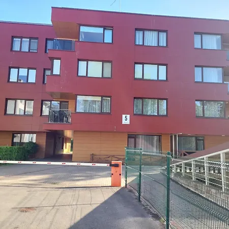 Lägenhet Gem W Parking Netflix