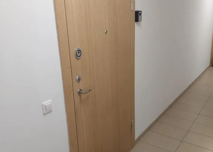 Gem W Parking Netflix * Паланга